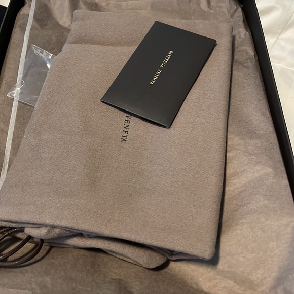 BOTTEGA VENETA Chain-embellished macramé and leather mesh pumps beige 37 - Picture 12 of 14